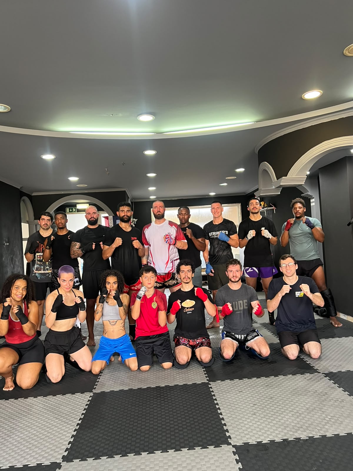 Treino na Kingdom Fight School