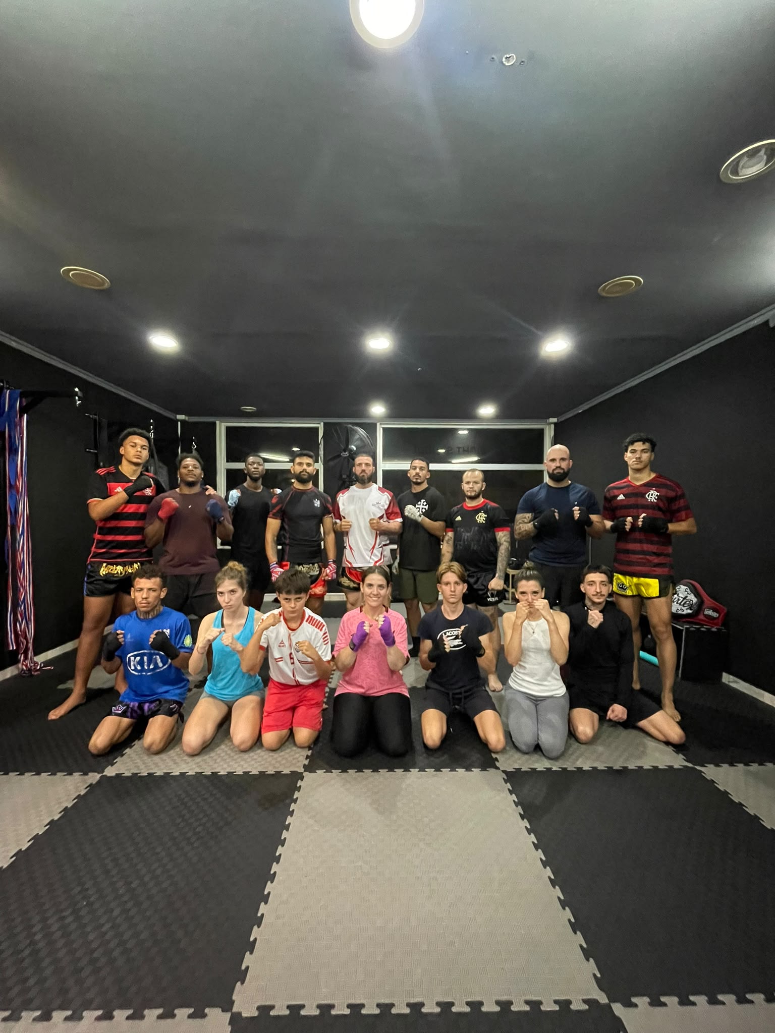 Treino na Kingdom Fight School
